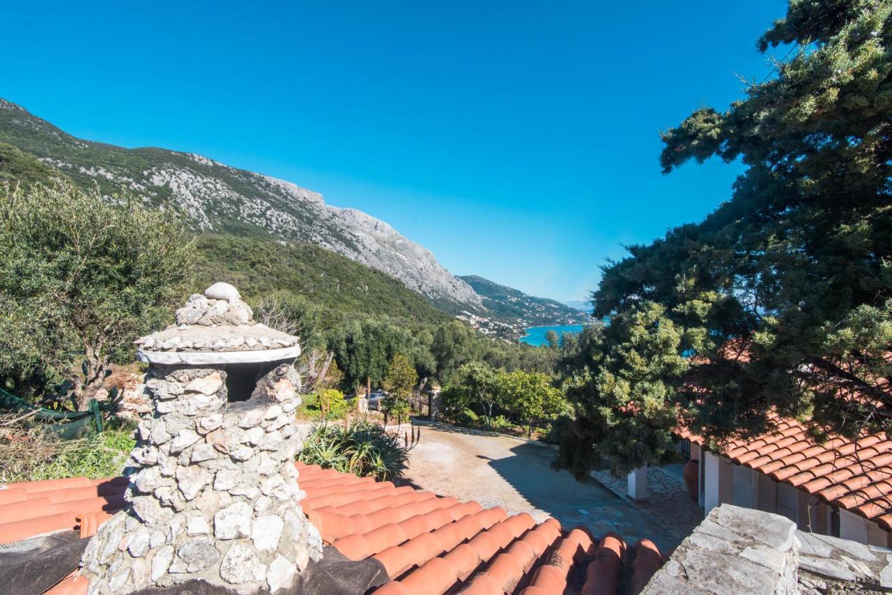 Aphrodite'S Maisonette On Corfu Island バルバティ エクステリア 写真