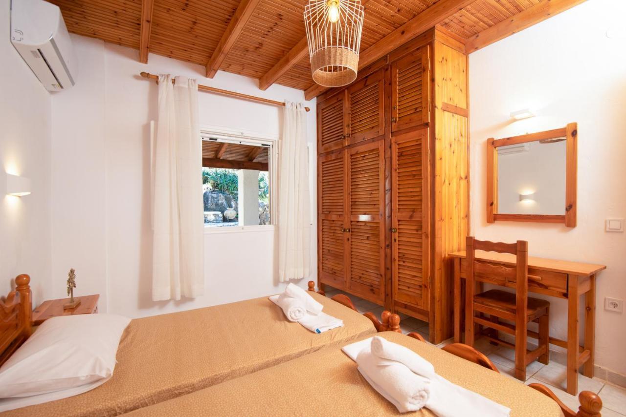 Aphrodite'S Maisonette On Corfu Island バルバティ エクステリア 写真